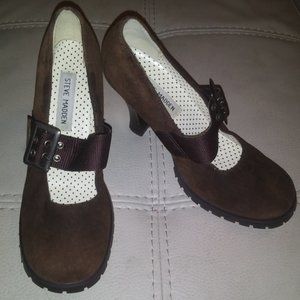 Vintage Suede Steve Madden Heels, size 6